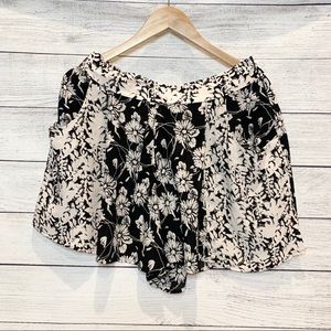 Free People Skirt Shorts Skort pockets size 8